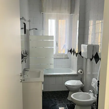 Διαμέρισμα We' *